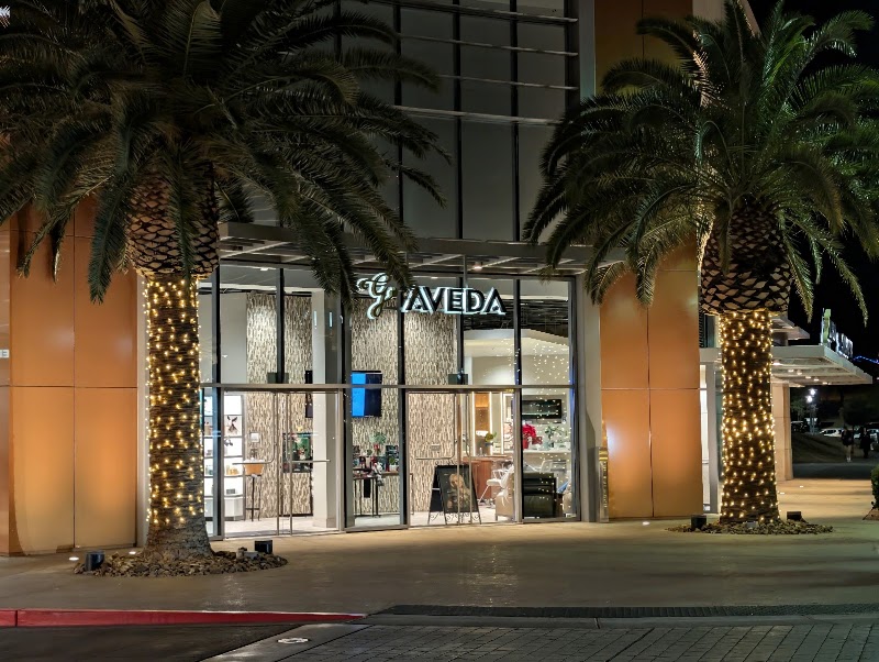 g Aveda Salon & Spa Downtown Summerlin