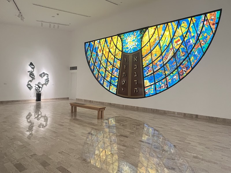 Rita Deanin Abbey Art Museum