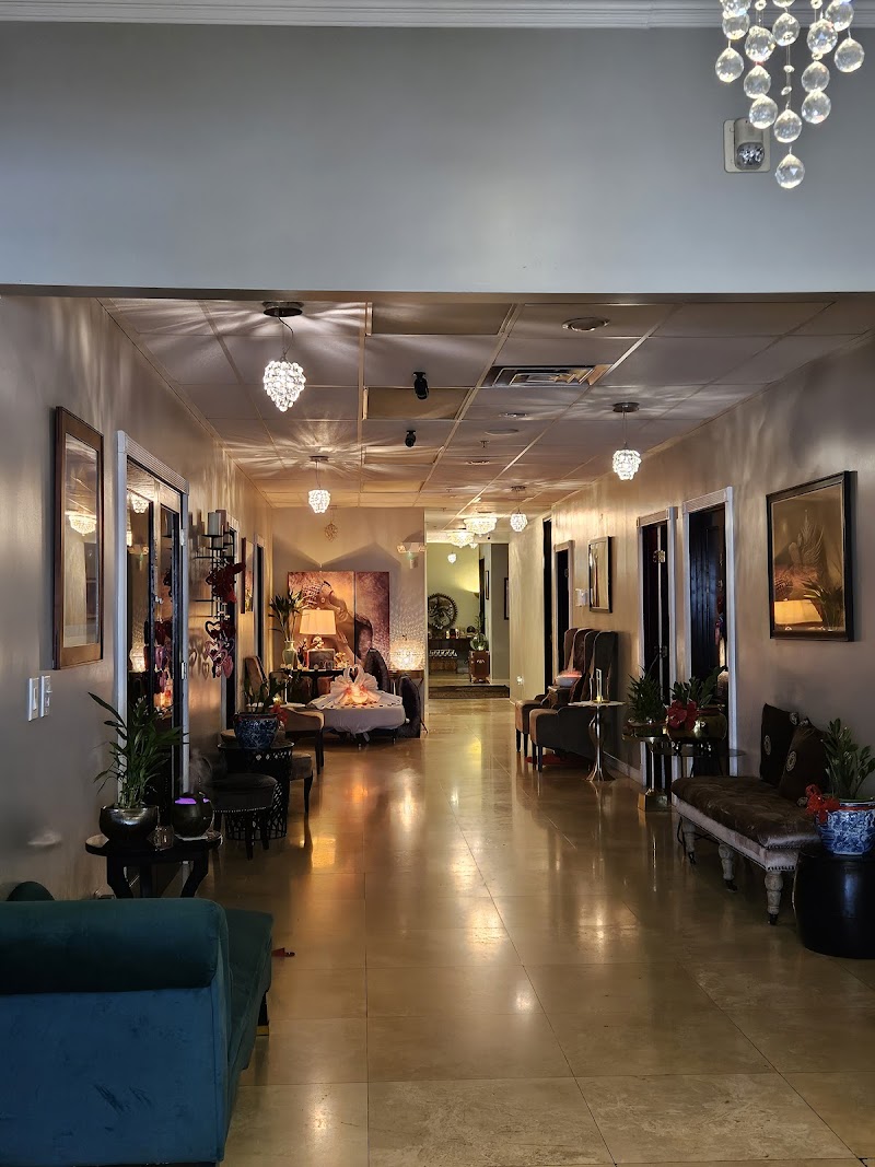 Luxury Thai Spa Massage