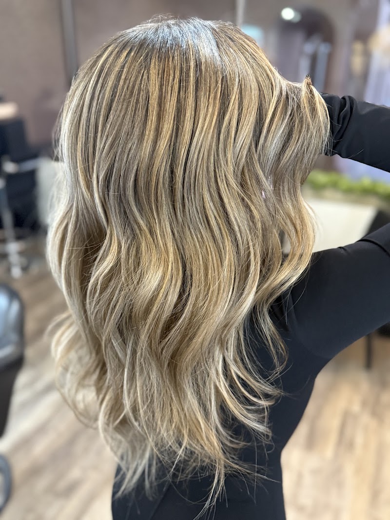 Salon La' Shae