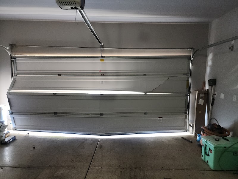 APPLE GARAGE DOOR REPAIR NW
