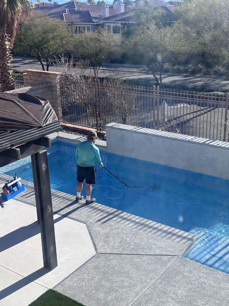 Pineapple Pool Service