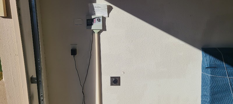 D & B Electric
